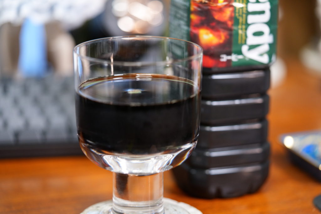 グラスに入ったコーヒー